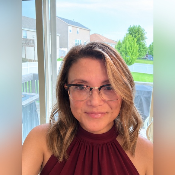 susanharless235